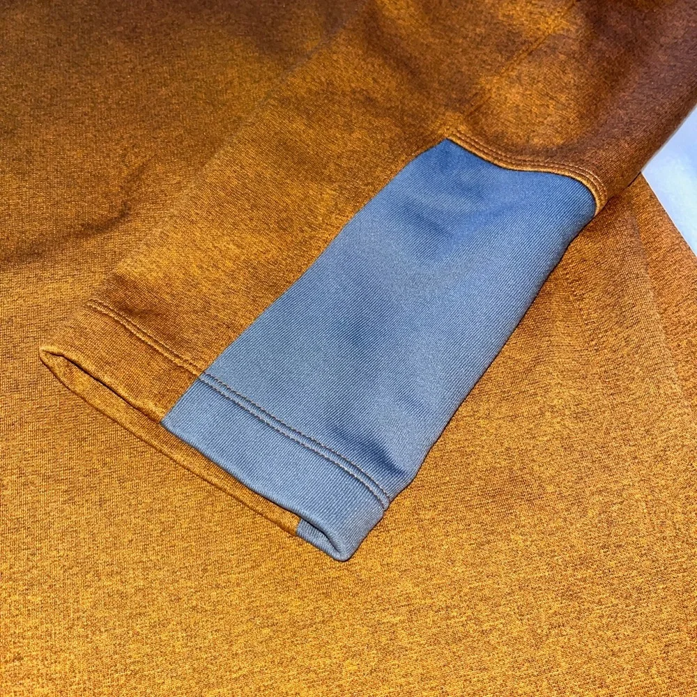 The North‎ Face Men's Rust Zip-Up Sweater